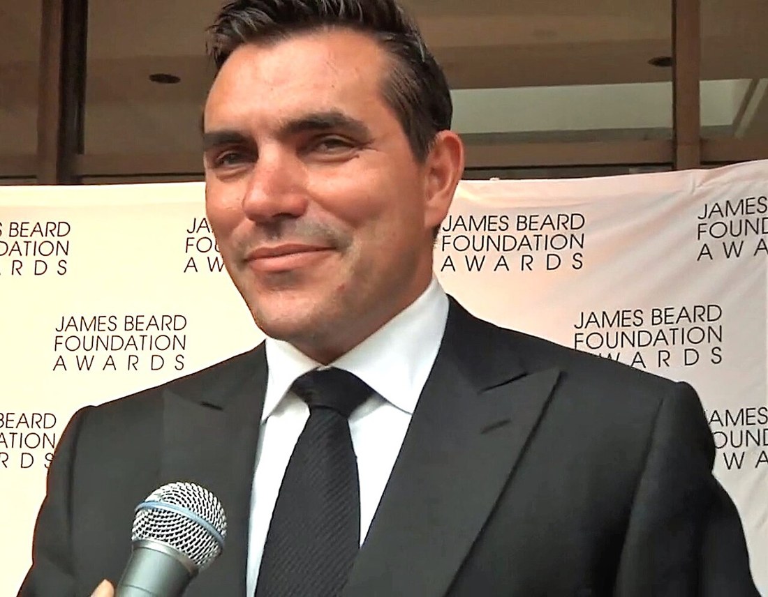 Todd English